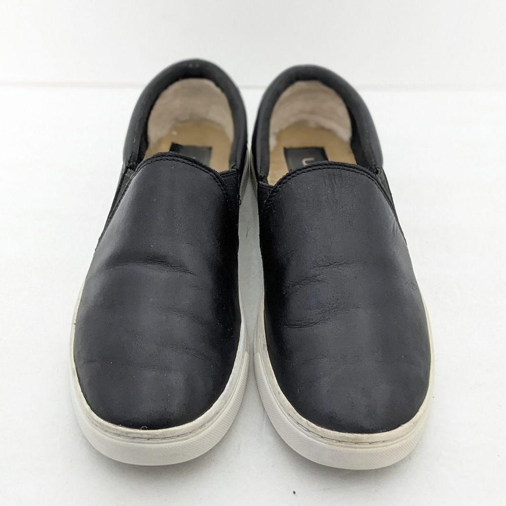 Ugg leather slidders - Picture 7 of 16